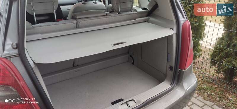 Хэтчбек Mercedes-Benz A-Class 2010 в Луцке