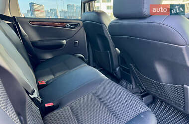 Хэтчбек Mercedes-Benz A-Class 2010 в 