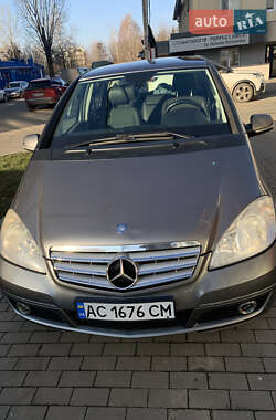 Хэтчбек Mercedes-Benz A-Class 2010 в Луцке