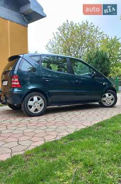 Хэтчбек Mercedes-Benz A-Class 2002 в 