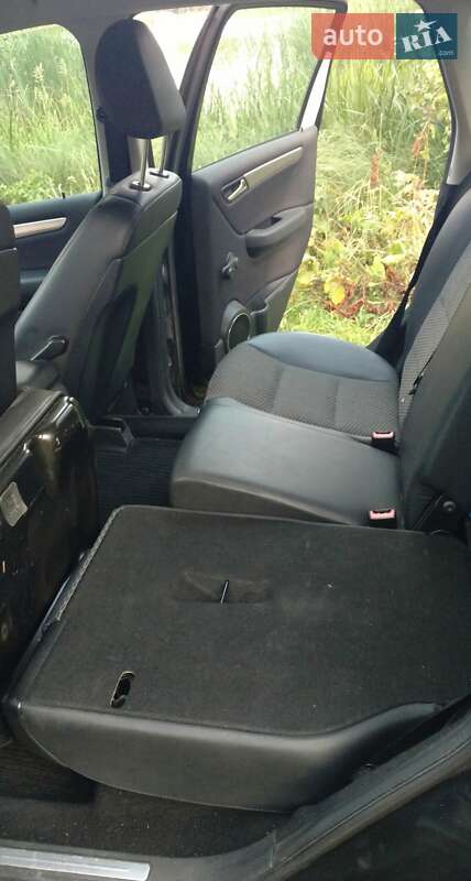 Хетчбек Mercedes-Benz A-Class 2010 в Житомирі