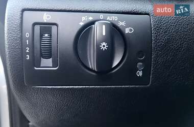 Хетчбек Mercedes-Benz A-Class 2010 в 