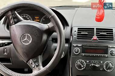 Хэтчбек Mercedes-Benz A-Class 2005 в 