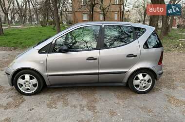 Хэтчбек Mercedes-Benz A-Class 2000 в 