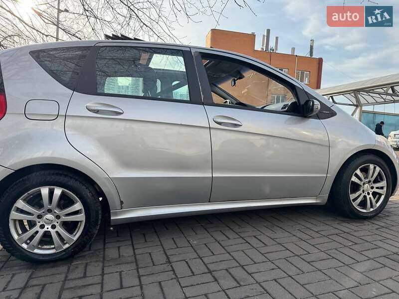 Хэтчбек Mercedes-Benz A-Class 2005 в Киеве