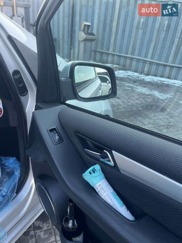 Хэтчбек Mercedes-Benz A-Class 2008 в Одессе фото 18 Хэтчбек Mercedes-Benz A-Class 2008 в Одессе