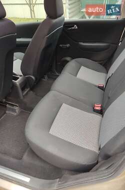 Хетчбек Mercedes-Benz A-Class 2007 в 