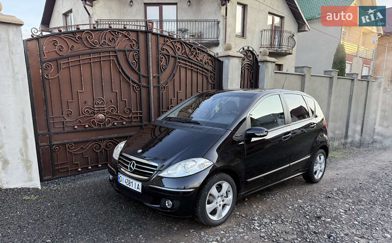 Хетчбек Mercedes-Benz A-Class 2006 в 
