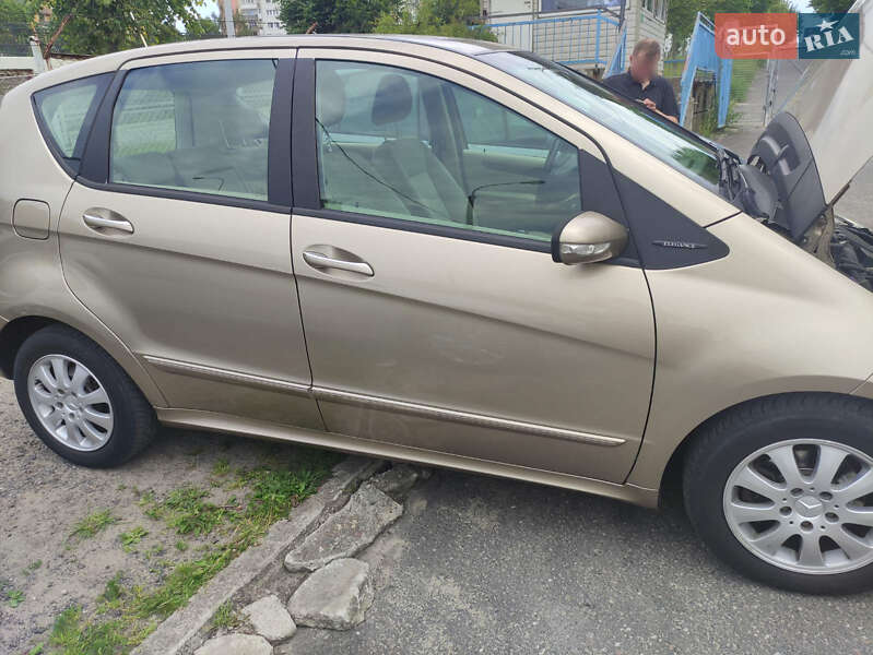 Хэтчбек Mercedes-Benz A-Class 2004 в Житомире