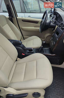 Хэтчбек Mercedes-Benz A-Class 2004 в 