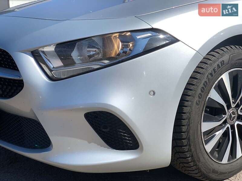 Седан Mercedes-Benz A-Class 2019 в Виннице