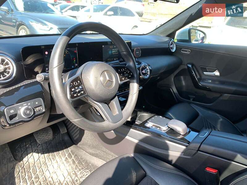 Седан Mercedes-Benz A-Class 2019 в Виннице