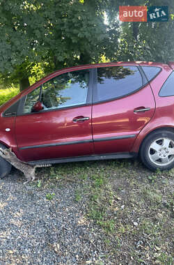 Хэтчбек Mercedes-Benz A-Class 2000 в 