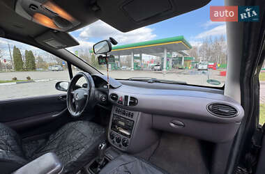 Хетчбек Mercedes-Benz A-Class 2001 в 