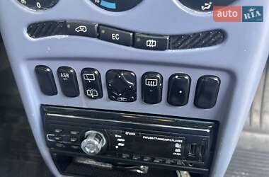 Хэтчбек Mercedes-Benz A-Class 1999 в 