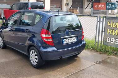 Хетчбек Mercedes-Benz A-Class 2004 в 