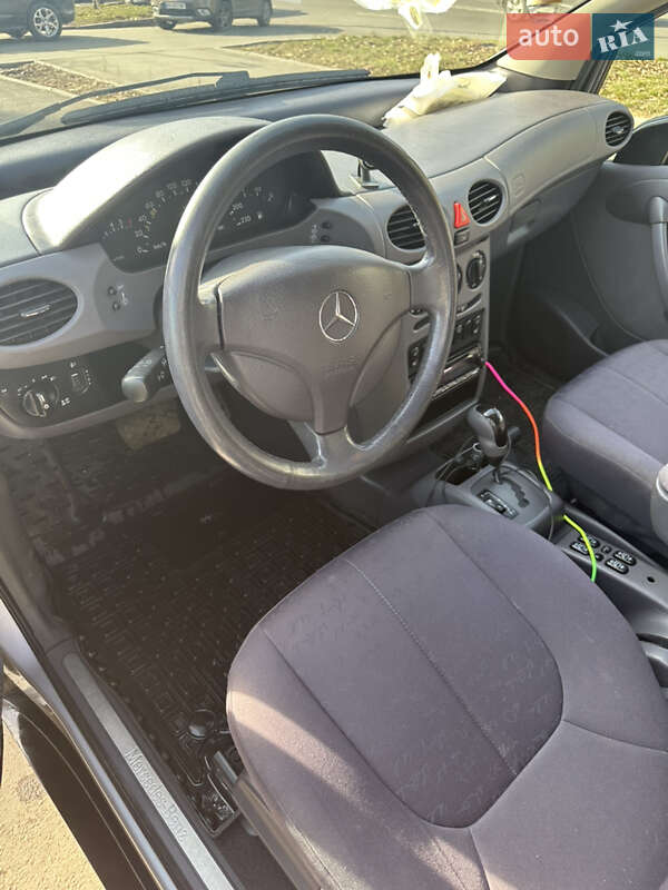 Хэтчбек Mercedes-Benz A-Class 2000 в Киеве