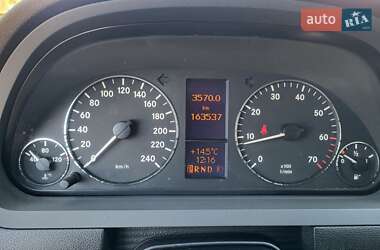 Хетчбек Mercedes-Benz A-Class 2005 в 