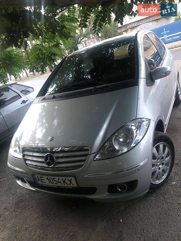 Хетчбек Mercedes-Benz A-Class 2005 в 