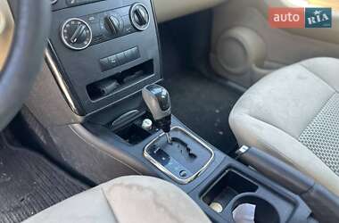 Хэтчбек Mercedes-Benz A-Class 2005 в 