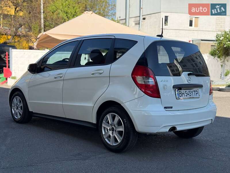 Хетчбек Mercedes-Benz A-Class 2010 в Одесі