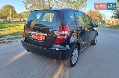 Хэтчбек Mercedes-Benz A-Class 2006 в 