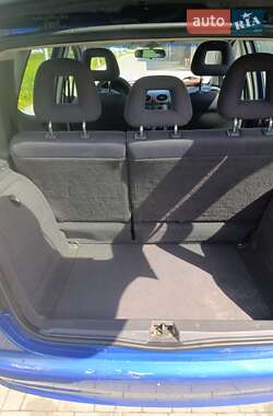 Хэтчбек Mercedes-Benz A-Class 2001 в 