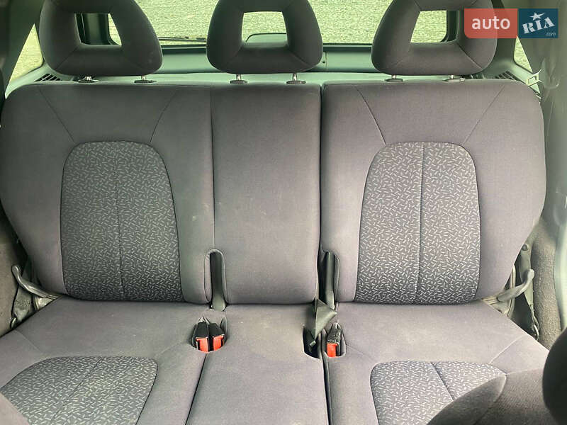 Хетчбек Mercedes-Benz A-Class 1999 в Вараші фото 4 Хетчбек Mercedes-Benz A-Class 1999 в Вараші
