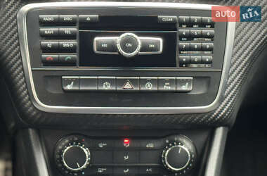 Хэтчбек Mercedes-Benz A-Class 2015 в 