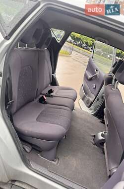 Хетчбек Mercedes-Benz A-Class 2003 в 