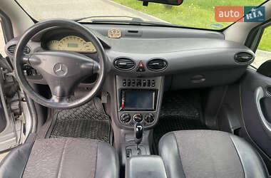 Хэтчбек Mercedes-Benz A-Class 2001 в 