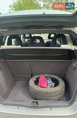 Хэтчбек Mercedes-Benz A-Class 2002 в 