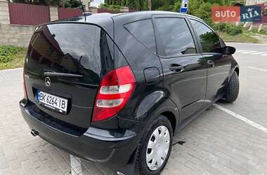 Хэтчбек Mercedes-Benz A-Class 2007 в 