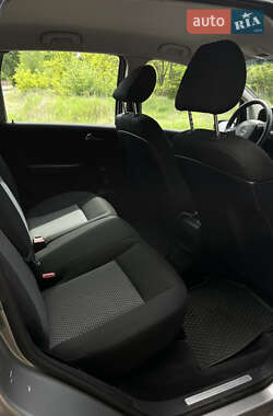 Хетчбек Mercedes-Benz A-Class 2005 в 