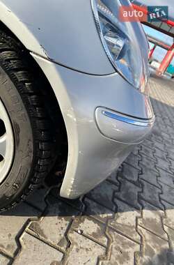 Хэтчбек Mercedes-Benz A-Class 2002 в 