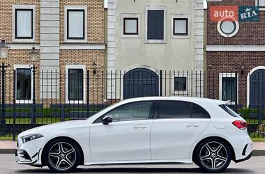 Хетчбек Mercedes-Benz A-Class 2018 в 