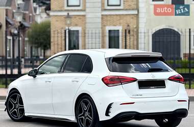 Хетчбек Mercedes-Benz A-Class 2018 в 