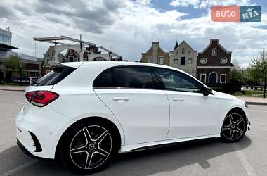 Хетчбек Mercedes-Benz A-Class 2018 в 