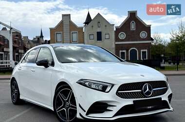 Хетчбек Mercedes-Benz A-Class 2018 в 