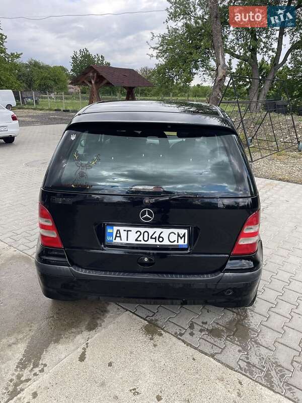 Хэтчбек Mercedes-Benz A-Class 2002 в 