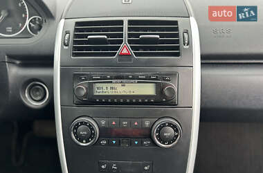 Хэтчбек Mercedes-Benz A-Class 2005 в 