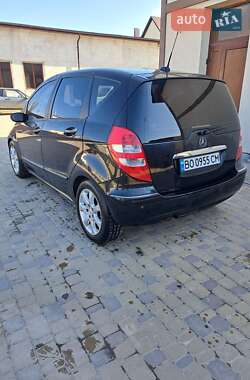 Хэтчбек Mercedes-Benz A-Class 2006 в 