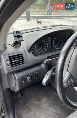 Хэтчбек Mercedes-Benz A-Class 2005 в 