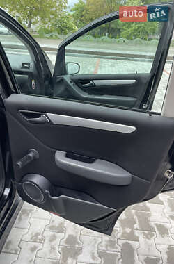 Хэтчбек Mercedes-Benz A-Class 2005 в 