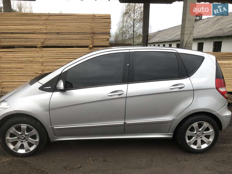 Хэтчбек Mercedes-Benz A-Class 2005 в Тячеве