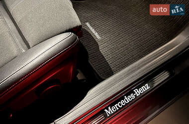 Хетчбек Mercedes-Benz A-Class 2017 в 
