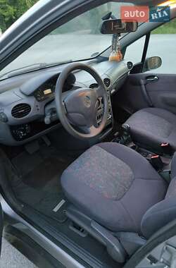Хетчбек Mercedes-Benz A-Class 1999 в 