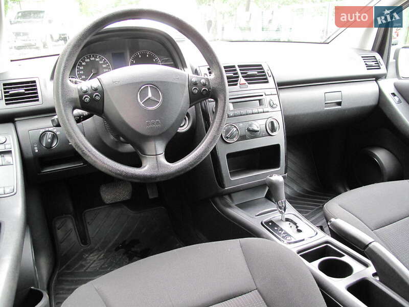 Хэтчбек Mercedes-Benz A-Class 2008 в Киеве