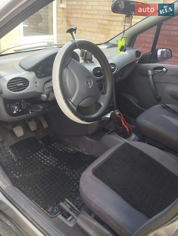 Хэтчбек Mercedes-Benz A-Class 1998 в Виннице фото 3 Хэтчбек Mercedes-Benz A-Class 1998 в Виннице