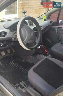 Хэтчбек Mercedes-Benz A-Class 1998 в 